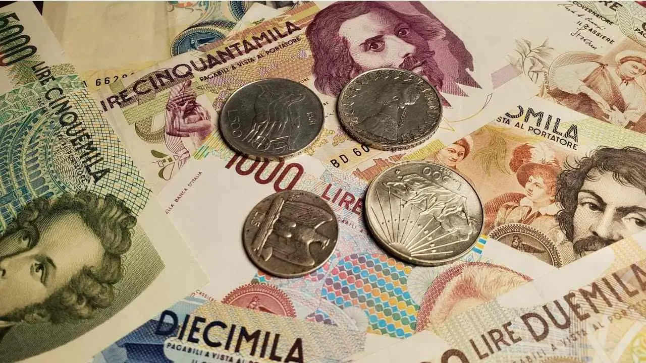 Banconote italiane fuori corso: queste 3 oggi valgono molto più del loro valore nominale Banconote italiane fuori corso: queste 3 oggi valgono molto più del loro valore nominale