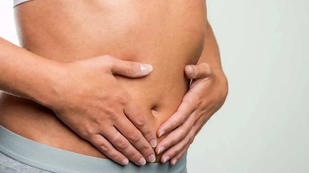 Attenzione a questi due frutti a colazione: possono causare gonfiore addominale Attenzione a questi due frutti a colazione: possono causare gonfiore addominale