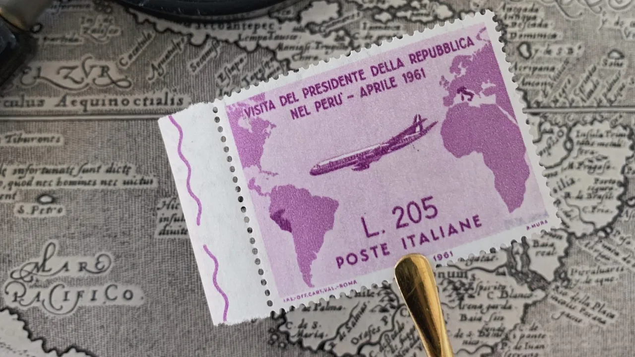 Francobolli “gronchi rosa”: il caso più famoso della filatelia italiana Francobolli “gronchi rosa”: il caso più famoso della filatelia italiana