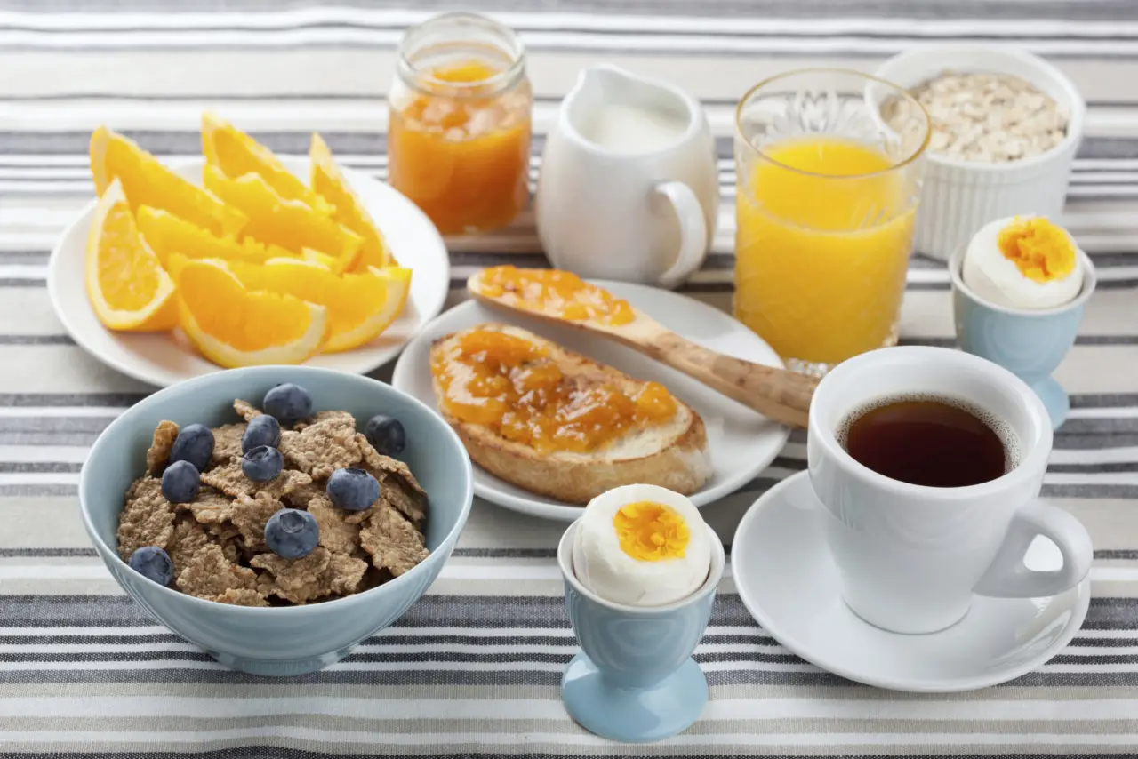 Colazione e picchi glicemici: l’errore comune che rovina la giornata Colazione e picchi glicemici: l’errore comune che rovina la giornata