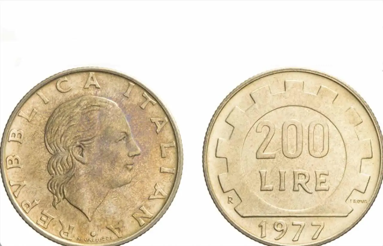 Hai conservato le 200 lire del 1977? Ecco quanto valgono oggi sul mercato del collezionismo Hai conservato le 200 lire del 1977? Ecco quanto valgono oggi sul mercato del collezionismo