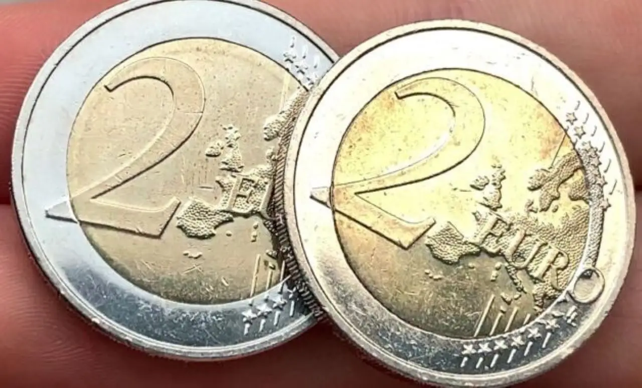 Attenzione alle monete da 2 euro del 2007: una variante rara vale fino a 1500 euro Attenzione alle monete da 2 euro del 2007: una variante rara vale fino a 1500 euro