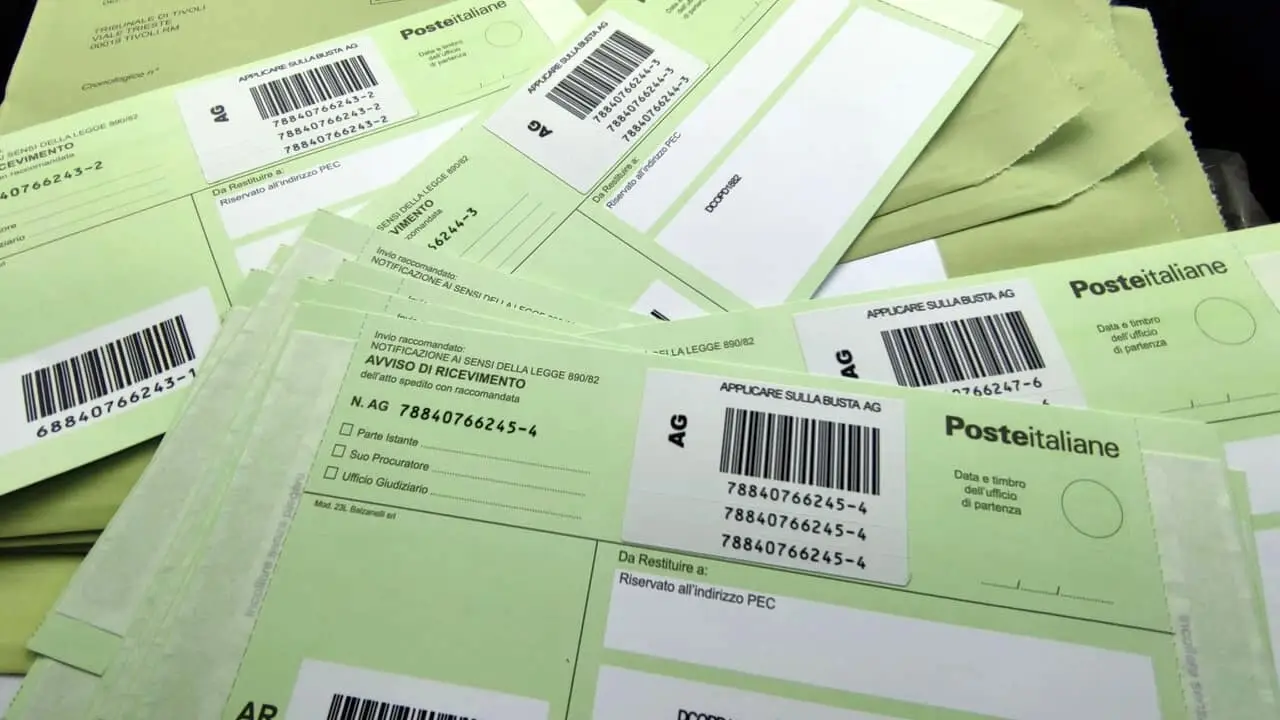 Vecchi libretti postali dormienti: se non fai questo controllo rischi di perdere tutto Vecchi libretti postali dormienti: se non fai questo controllo rischi di perdere tutto