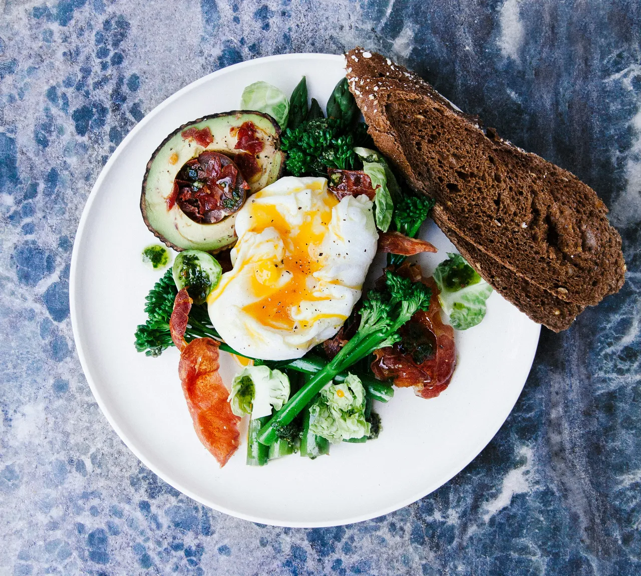 Dormi poco? Questo cibo può aiutarti a riposare meglio Dormi poco? Questo cibo può aiutarti a riposare meglio